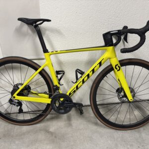 SCOTT ADDICT RC30